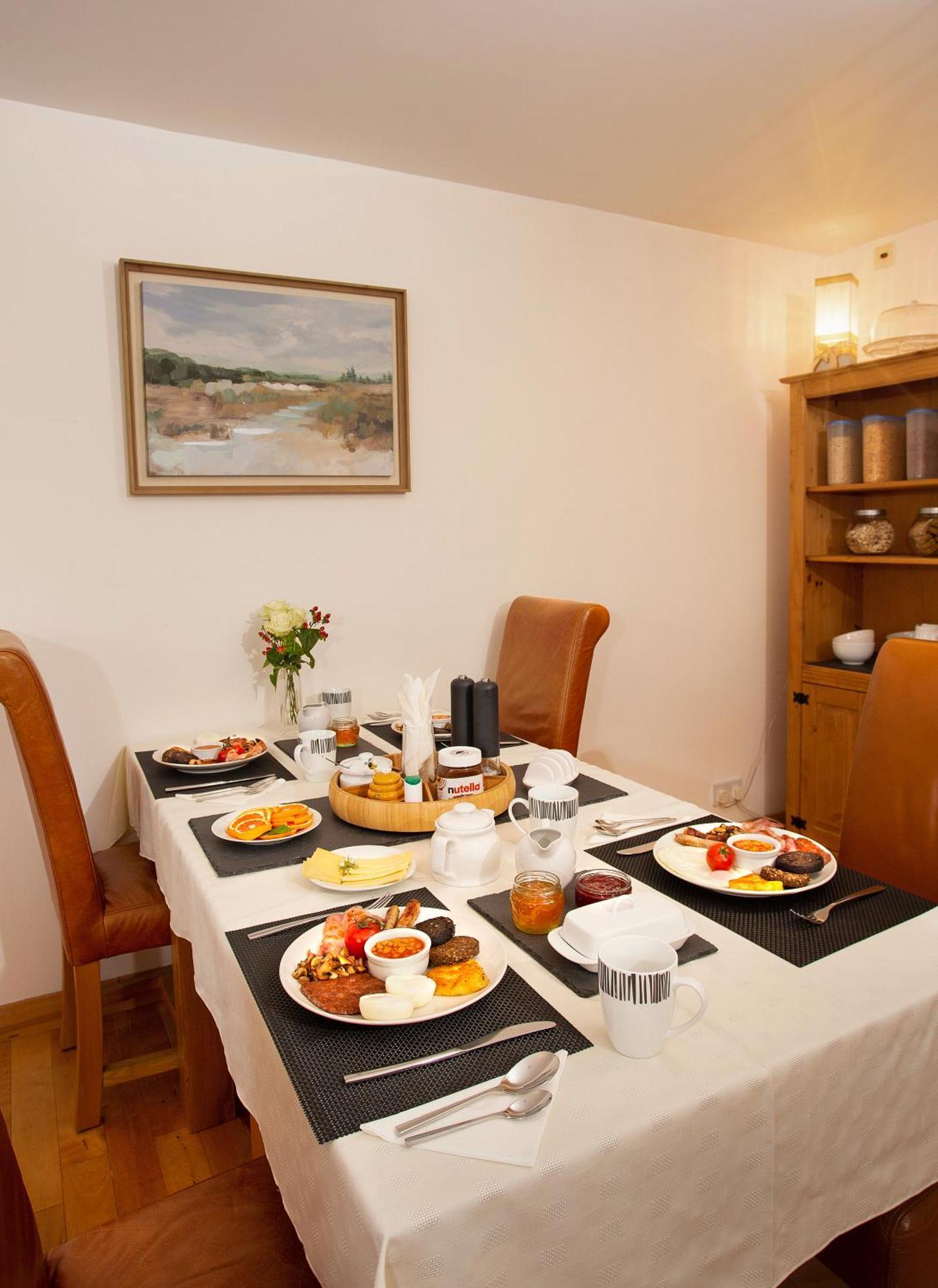 Beechwood Lodge Guesthouse Алнесс Экстерьер фото