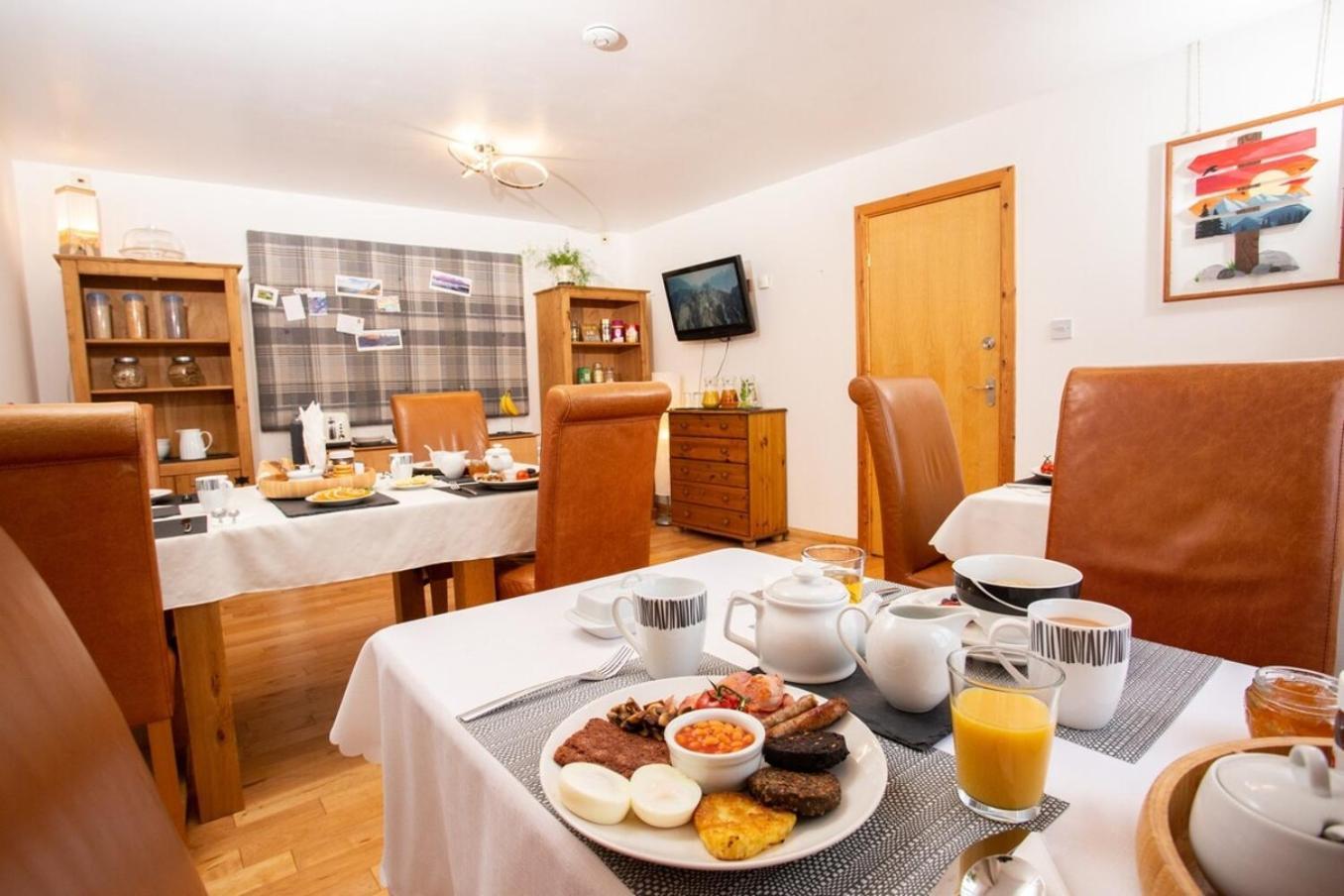 Beechwood Lodge Guesthouse Алнесс Экстерьер фото