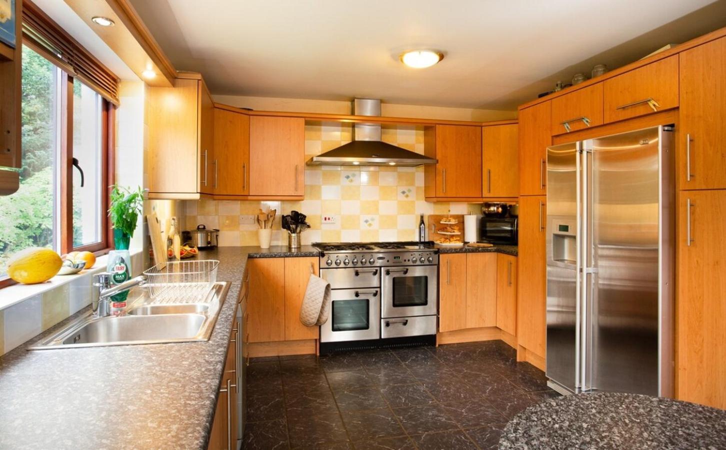 Beechwood Lodge Guesthouse Алнесс Экстерьер фото